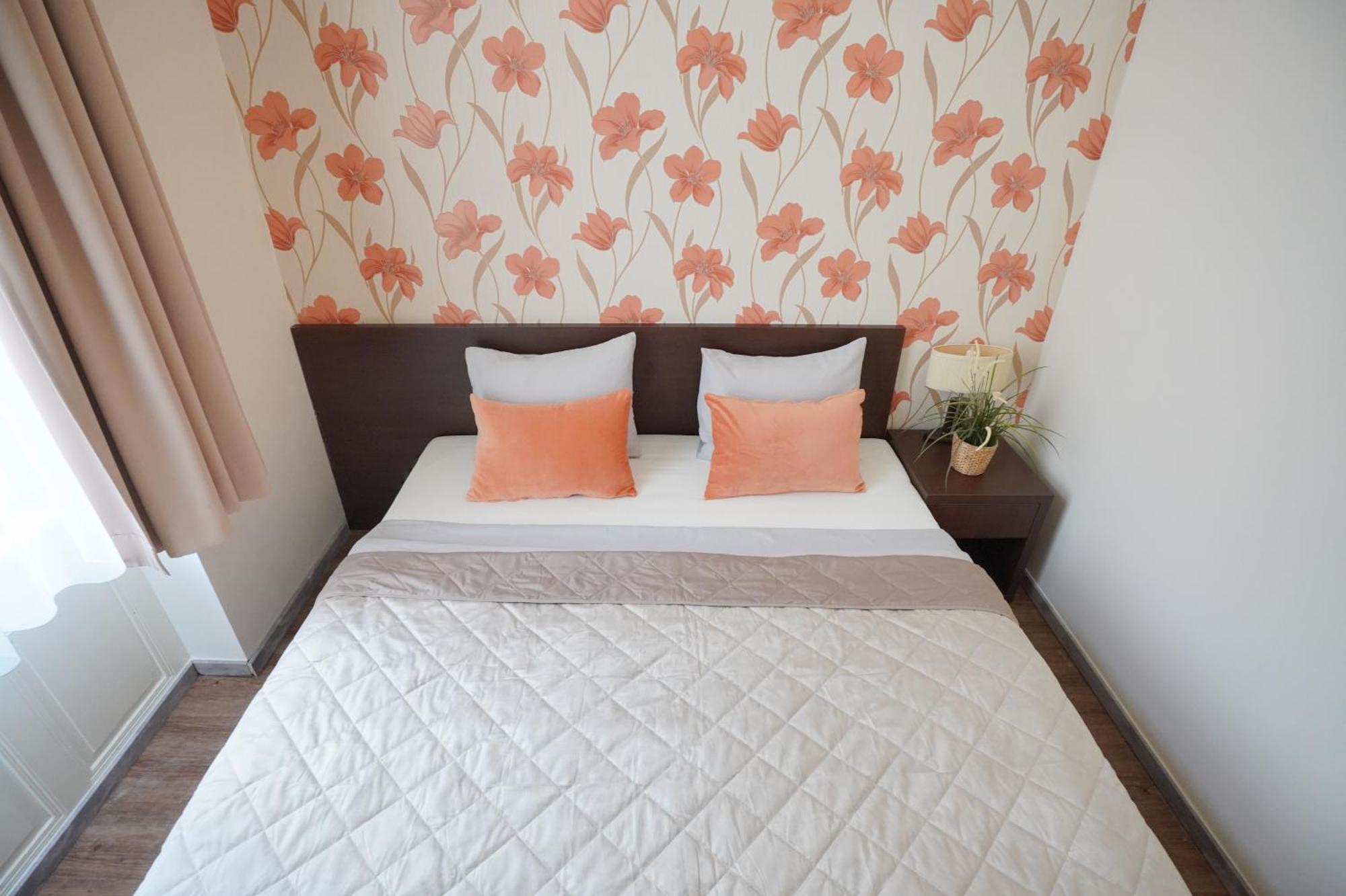 Elegant & Stylish Center Apartments! 프라하 외부 사진